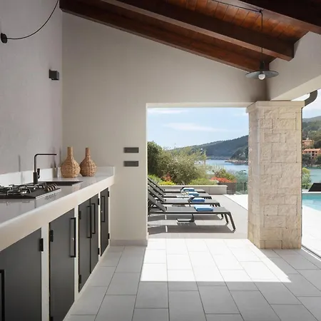 Valmata Adriatic Pearl /w Pool & Wellness ヴィラ