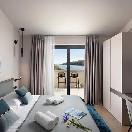 ヴィラ Valmata Adriatic Pearl /w Pool & Wellness